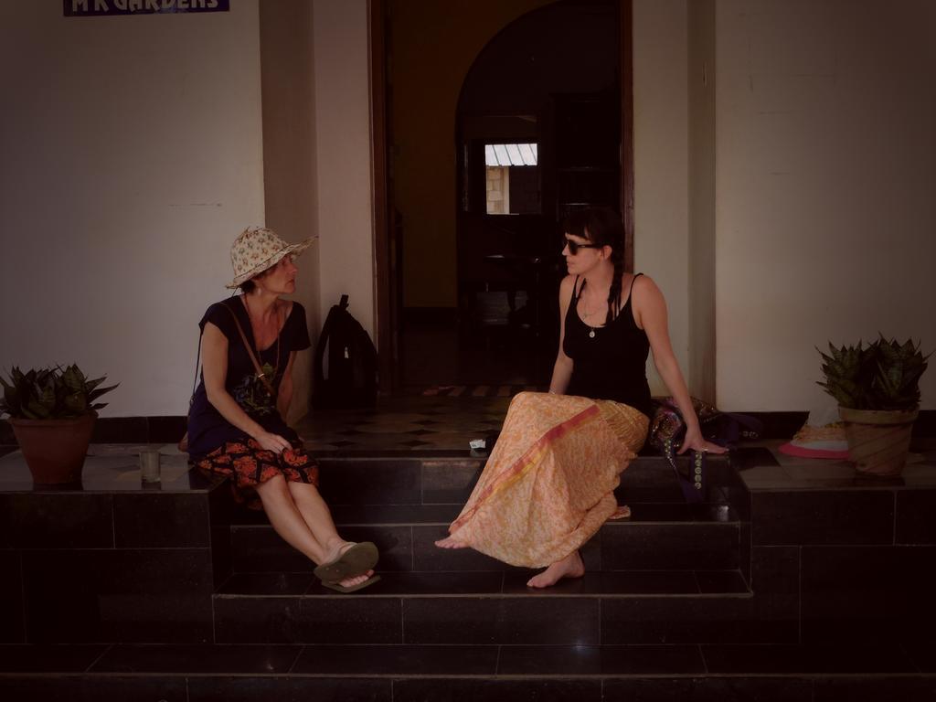 Mk Gardens Surf & Yoga House Hotel Varkala Camera foto