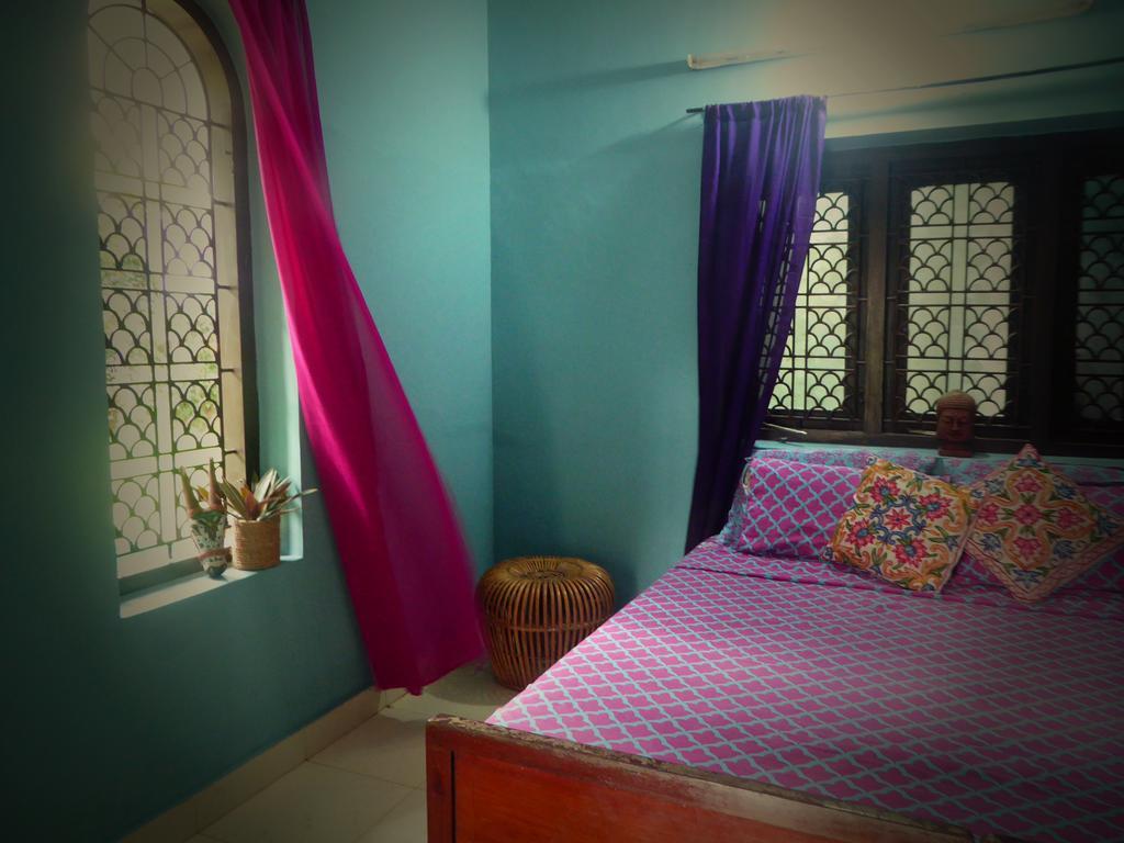 Mk Gardens Surf & Yoga House Hotel Varkala Esterno foto