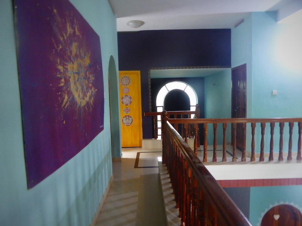 Mk Gardens Surf & Yoga House Hotel Varkala Esterno foto