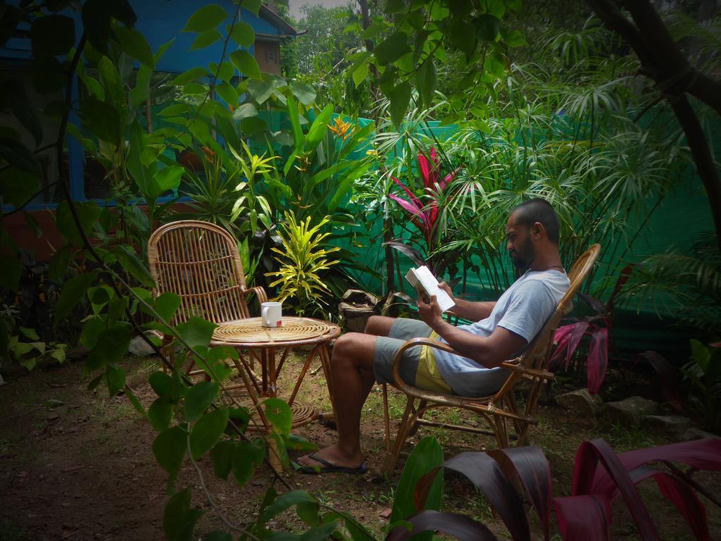 Mk Gardens Surf & Yoga House Hotel Varkala Esterno foto